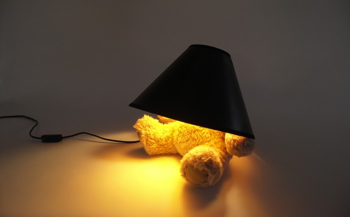 buying this lamp for my daughter ...