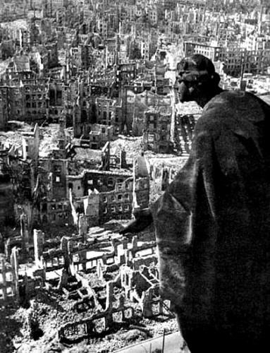 Terrifying image of Dresden 1945