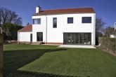 Two new houses on Spylaw Bank Road and Spylaw Avenue