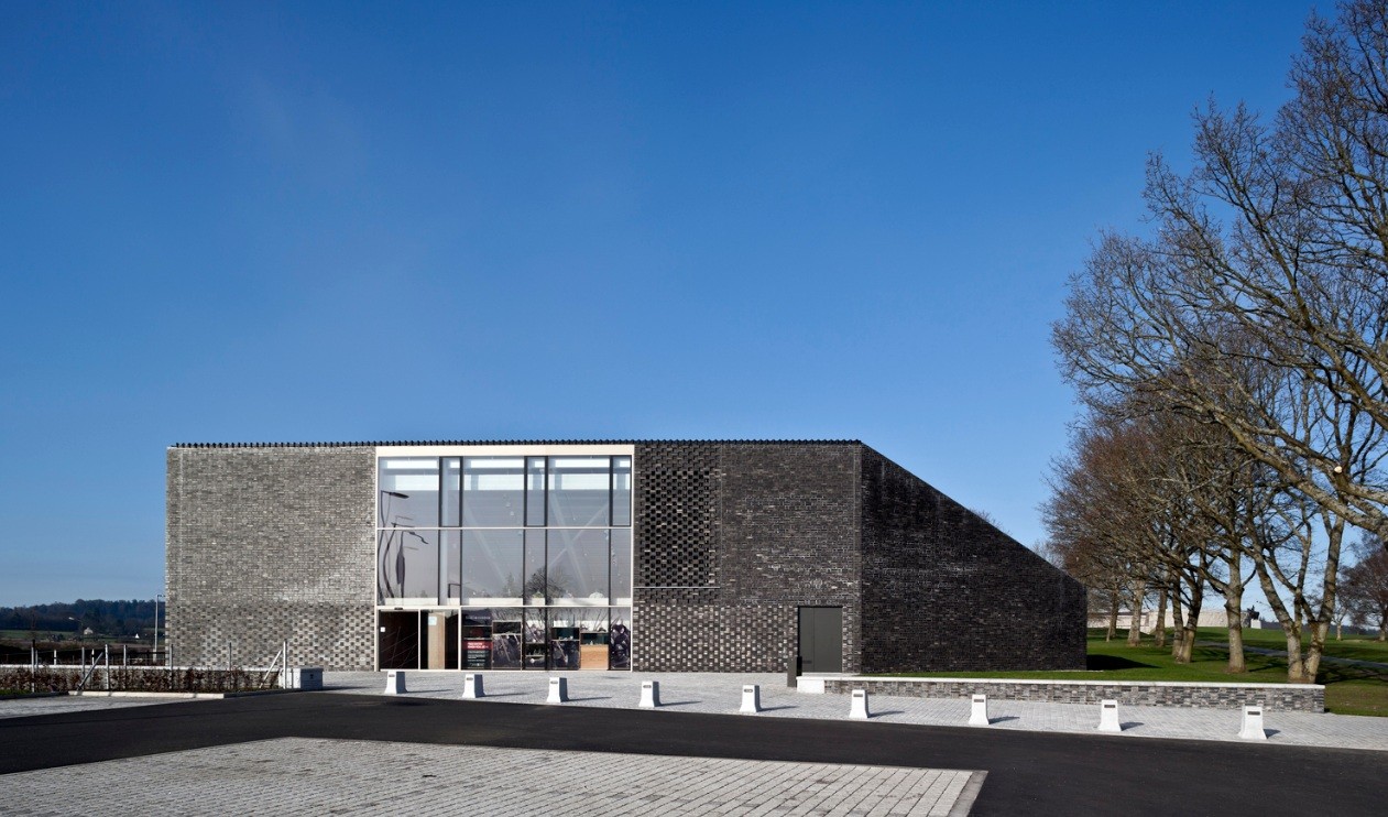 The Battle of Bannockburn Visitor Centre : Public : Scotland's New  Buildings : Architecture in profile the building environment in Scotland -  Urban Realm