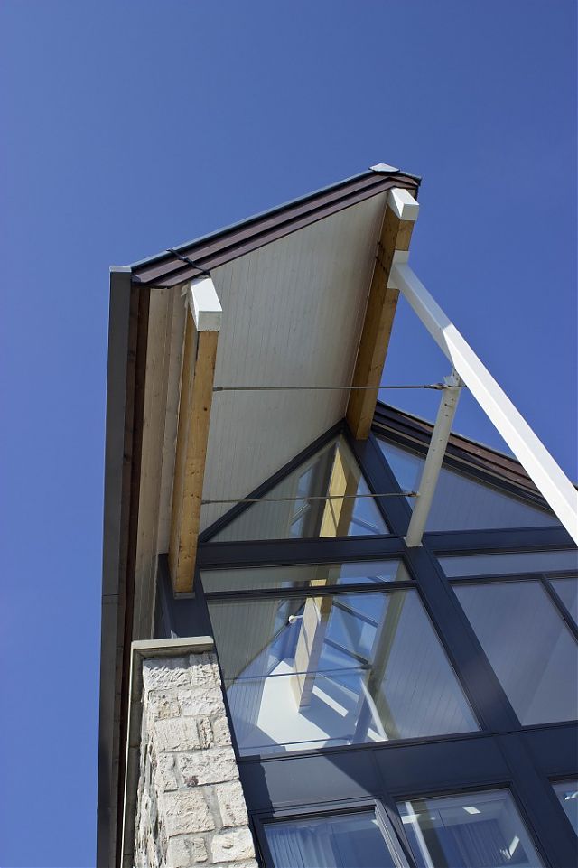 Letting apartments passive solar shading details. Letting apartments passive solar shading details.