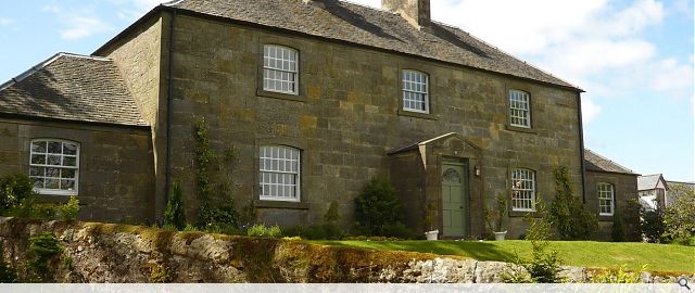 farmhouse kitchen