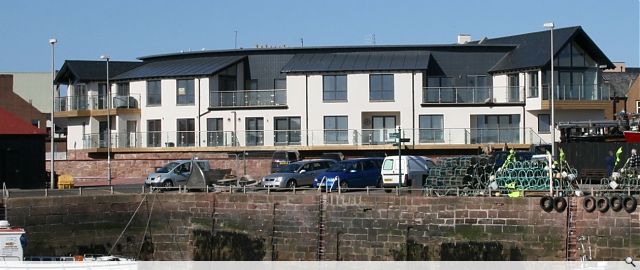 Quayside Marina Apartments