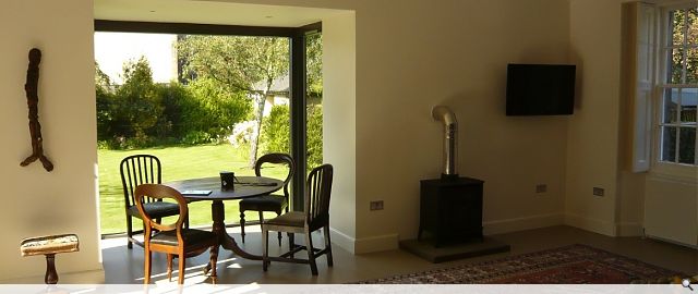 Bay window & kitchen