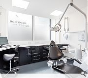 Ian Robertson Dental Surgery