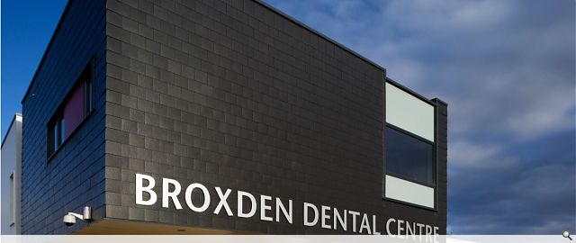 Brozden Dental  Centre